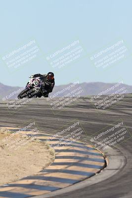 media/Dec-07-2025-CVMA (Sun) [[3e7d2de5dc]]/Race 6-The Shootout/